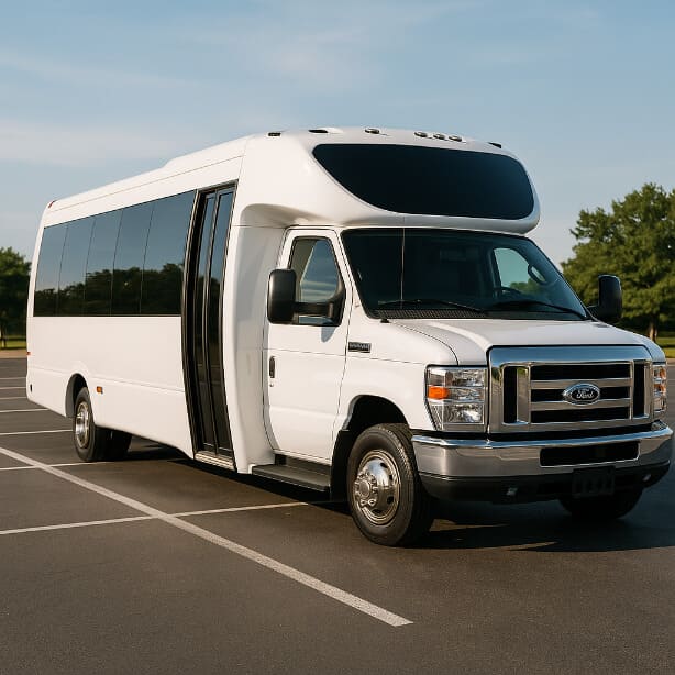 Milwaukee Shuttle Bus Rentals 20 Passenger Shuttle Bus