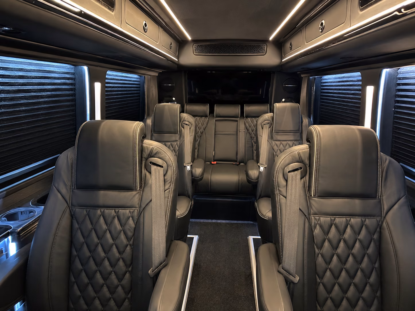 guest shuttles to the ruby tap and wedding venues around milwaukee
