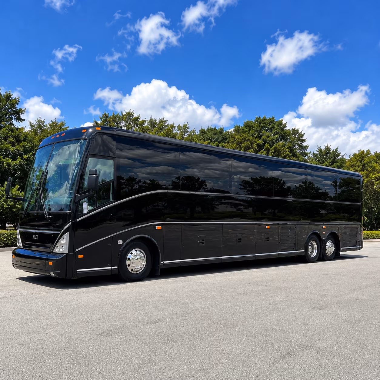 milwaukee charter bus services exterior