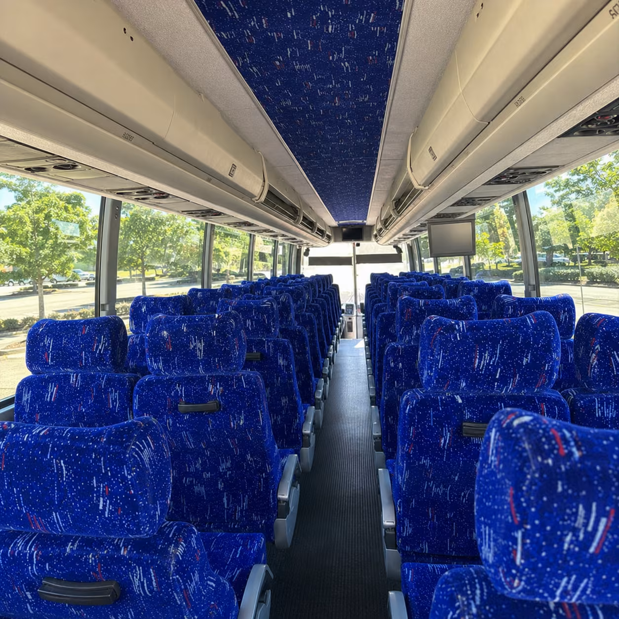 multi day and overnight charter bus trips from milwaukee