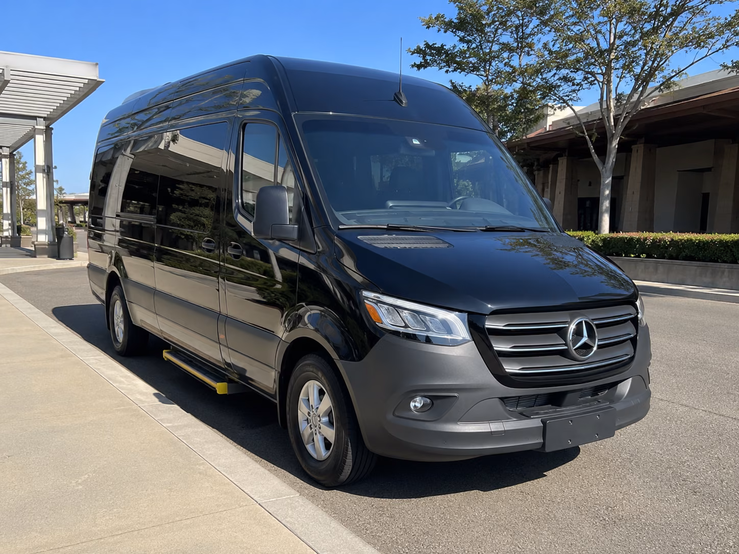 rent a bus for live music and private events around milwaukee