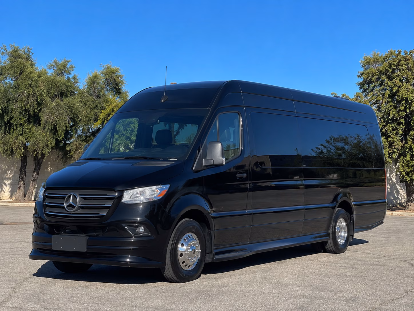 transportation serving milwaukee and nearby cities